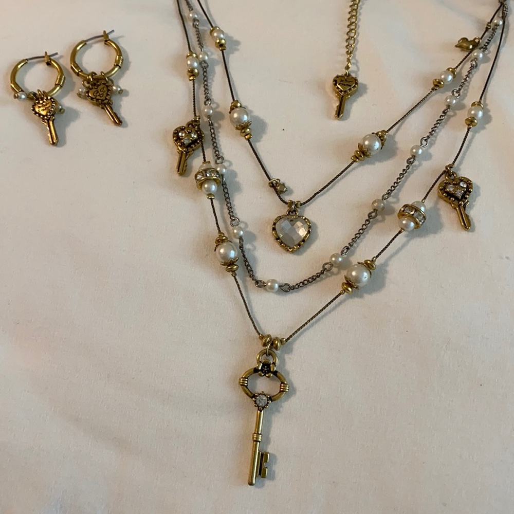 Betsey Johnson necklace & earrings